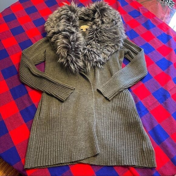 Michael Kors Grey Faux Fur Ribbed Sweater Cardigan Size Medium - Picture 5 of 12